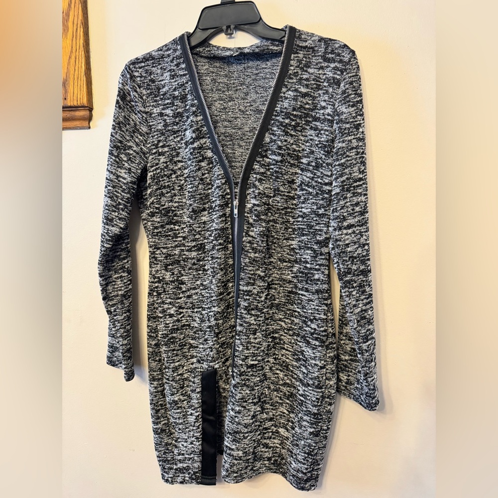 Black and White Zip-Up Cardigan